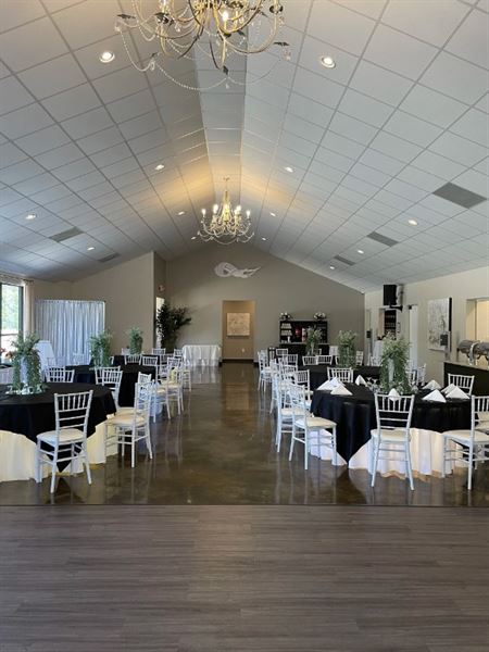 The Oaks Wedding & Event Center