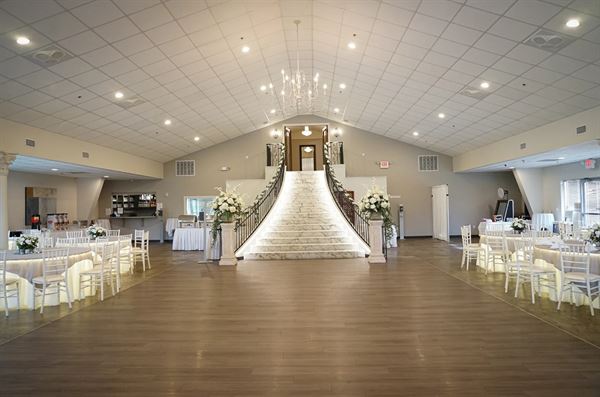 The Oaks Wedding & Event Center