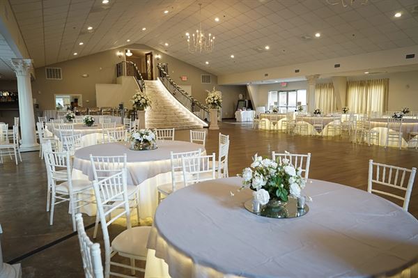 The Oaks Wedding & Event Center