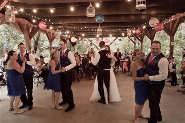 Weddings at Maple Grove