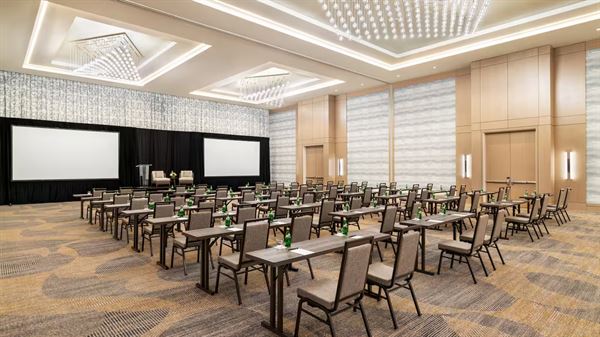 Hilton BNA Nashville Airport Terminal