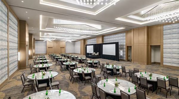 Hilton BNA Nashville Airport Terminal