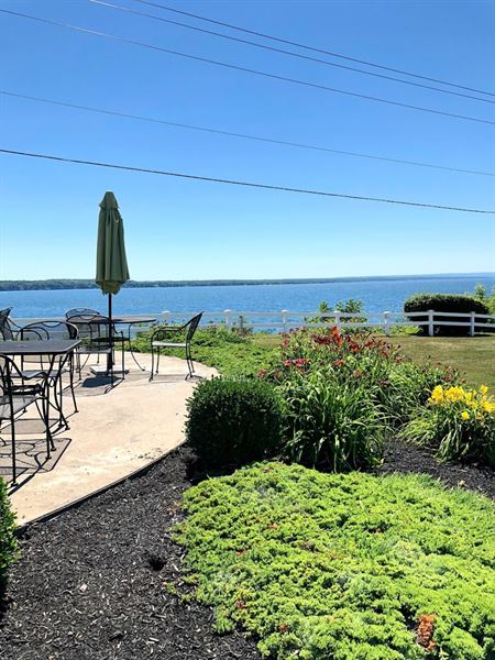 The Lauder House at Geneva Country Club