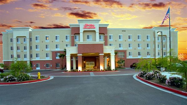Hampton Inn & Suites Phoenix-Surprise