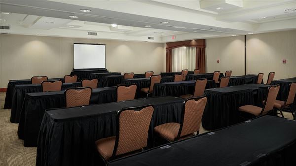 Hampton Inn & Suites Phoenix-Surprise