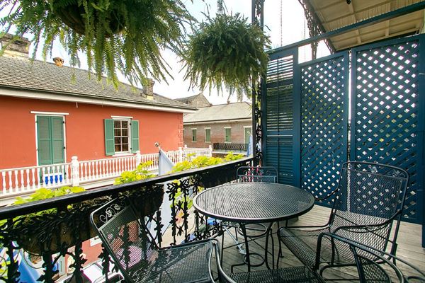 Lafitte Guest House