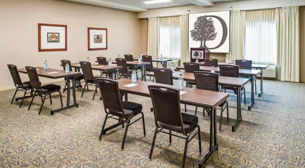 DoubleTree by Hilton Hotel Olympia