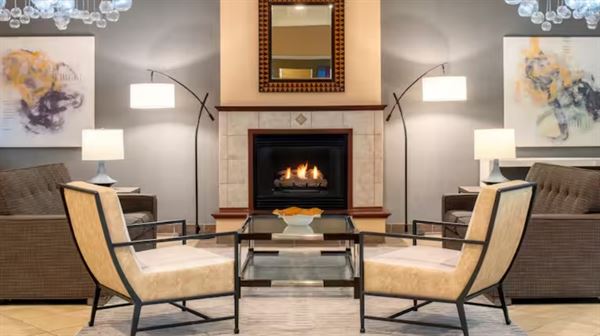 DoubleTree by Hilton Hotel Olympia