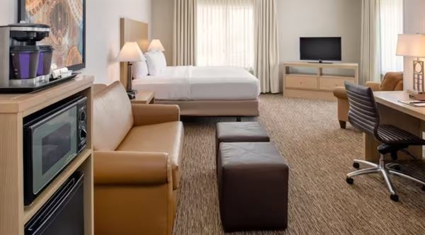 DoubleTree by Hilton Hotel Olympia