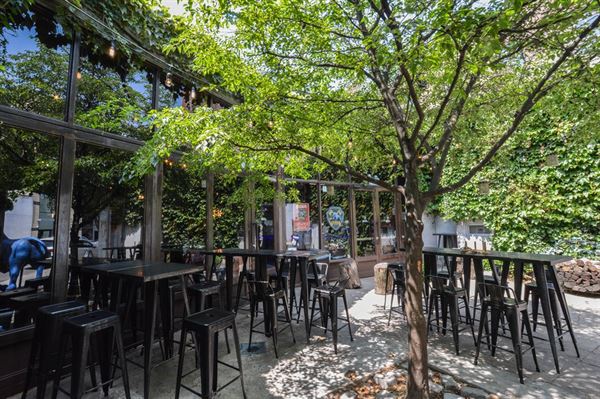 Kick Axe Throwing - BK