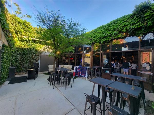 Kick Axe Throwing - BK