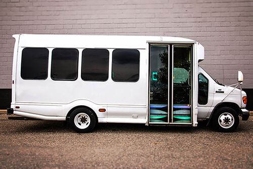 Milwaukee Limo Bus