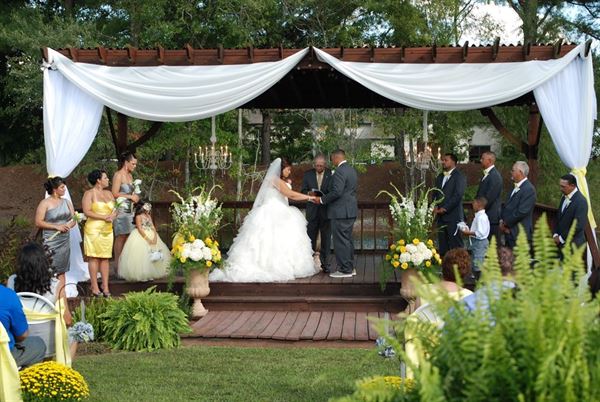 Cypress Bend Vineyards