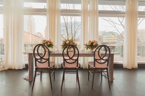 Franchesca's At Waterplace