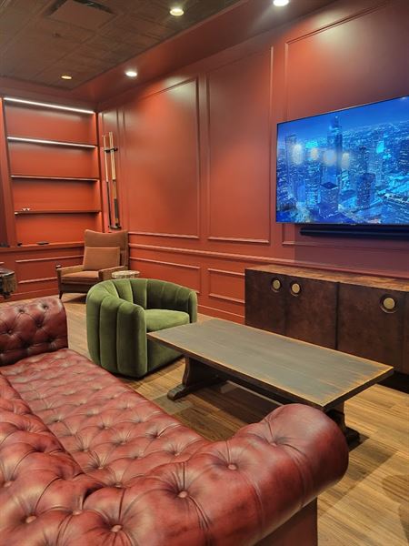 The Rotunda Building (Rotunda and Seven Spokes)