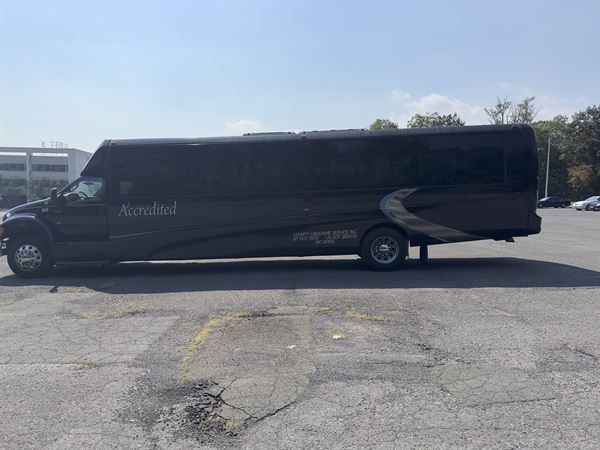 Accredited Limousine Service