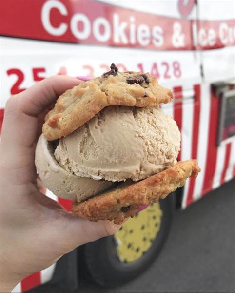 Pokey O's Cookies & Ice Cream