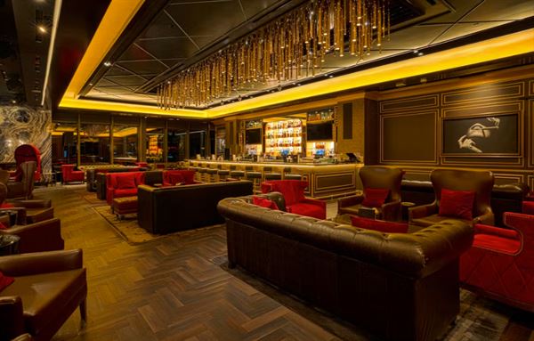 Eight Cigar Lounge