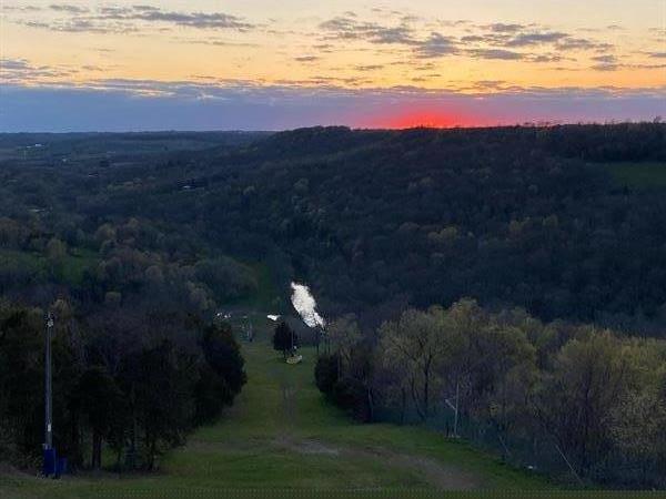 Sundown Mountain Resort