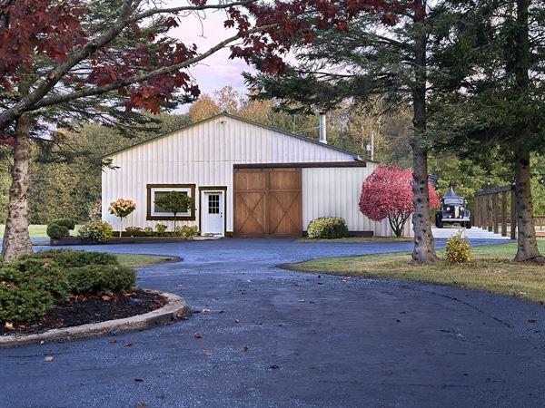 Vintage Acres Wedding Venue