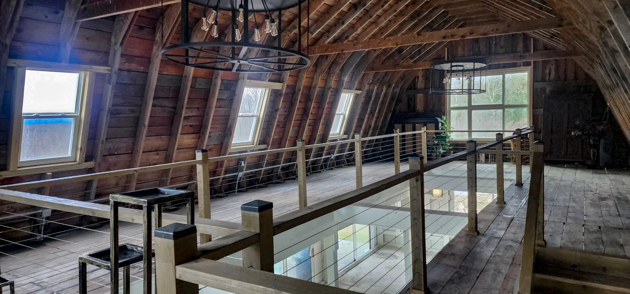 Luxe Home and Leisure - Venue Noir