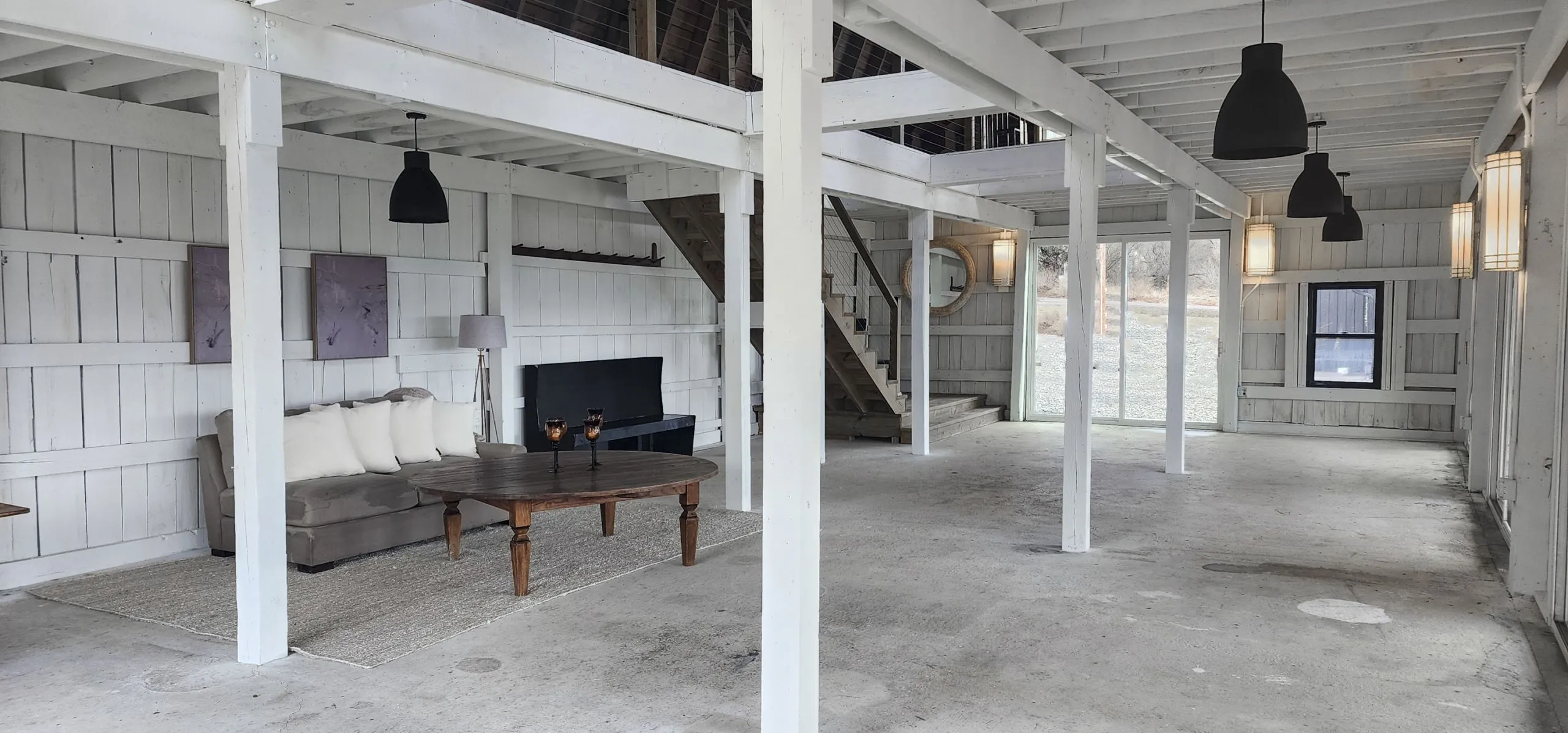 Luxe Home and Leisure - Venue Noir