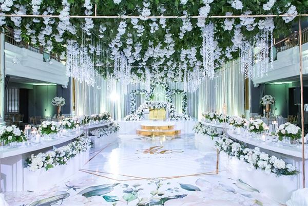 Lord Baltimore Hotel