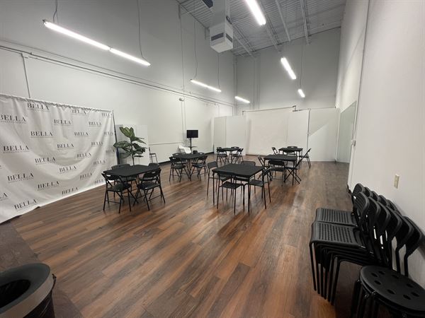 Bella Modeling School