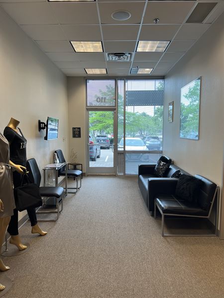 Bella Modeling School