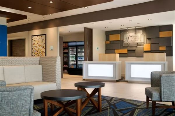 Holiday Inn Express McCook