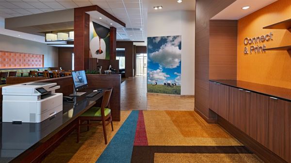 Fairfield Inn & Suites Lincoln Airport