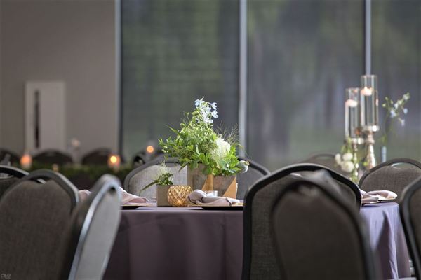 EVEN Hotels Downtown Omaha