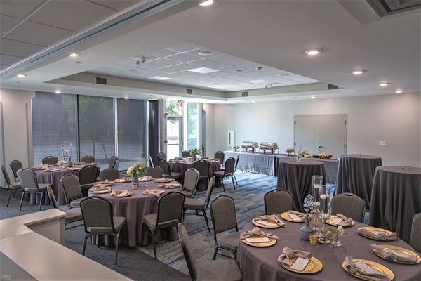 EVEN Hotels Downtown Omaha