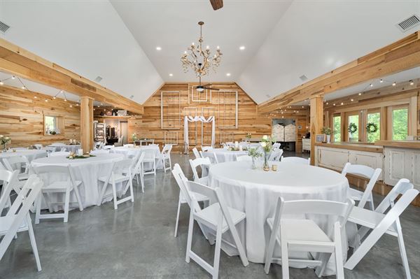 Dot & Lucy's Event Venue