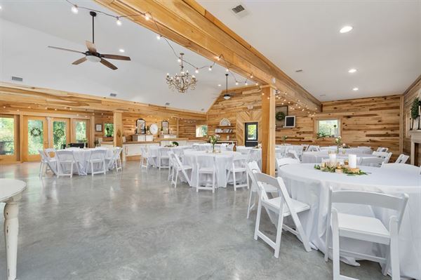 Dot & Lucy's Event Venue