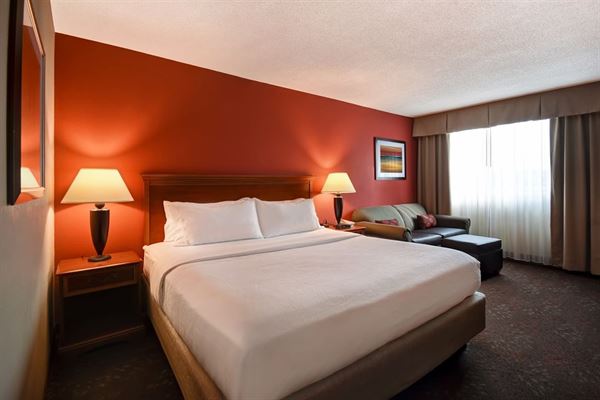 Holiday Inn Cincinnati-Riverfront