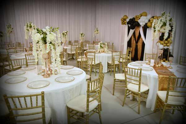 Diamondz and Pearlz Event Center