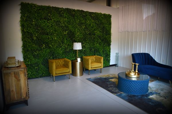 Diamondz and Pearlz Event Center