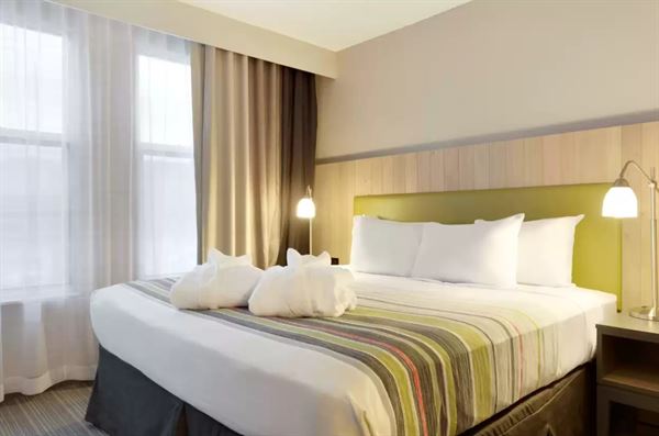 Country Inn & Suites By Radisson, Bloomington at MOA, MN