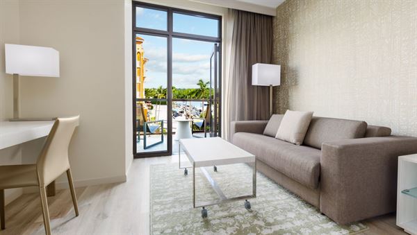 AC Hotel Naples 5th Avenue