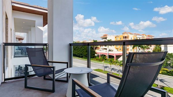 AC Hotel Naples 5th Avenue