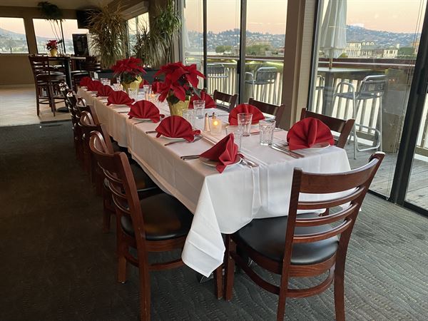 The Lighthouse Bar & Grill