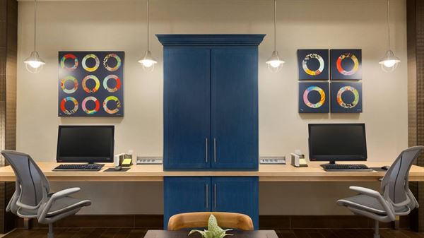 Home2 Suites by Hilton Phoenix Glendale-Westgate