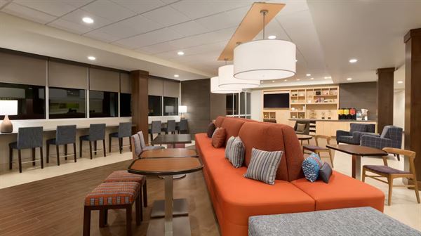 Home2 Suites by Hilton Phoenix Glendale-Westgate