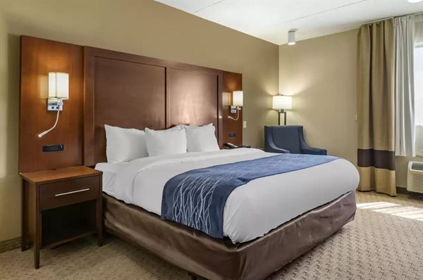 Comfort Inn Warren MI