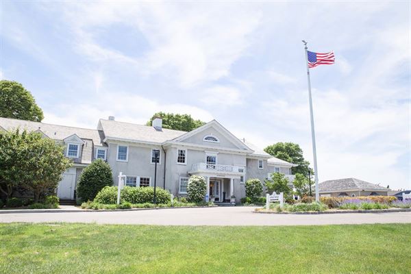 The Mansion at West Sayville