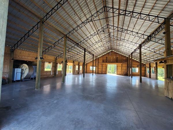 Tin Roof at the Preserve