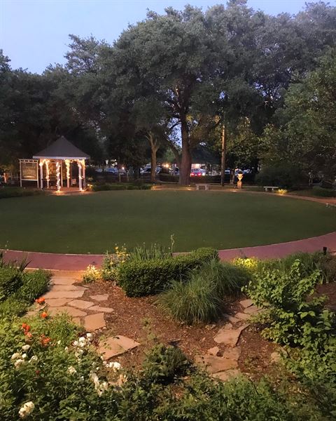 The Heard-Craig Art Center & Museum