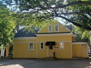 Historic Carriage House