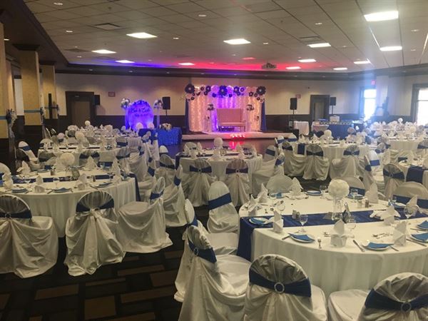 Chateau Nova Hotel Yellowhead